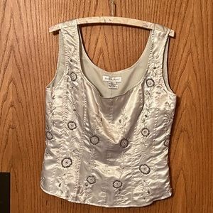 Newport News~ Beautiful floral detail Gray Beaded  Sleeveless Top~ Made in India